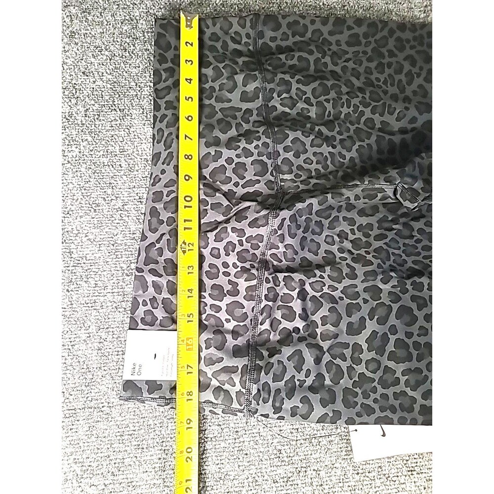 NWT Womens Nike Performance Legging SZ XXL Mid-Rise Dri-Fit Cheetah Print - Picture 7 of 11